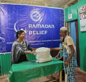 DHEM Foundation distributed food packs as Ramadan gifts